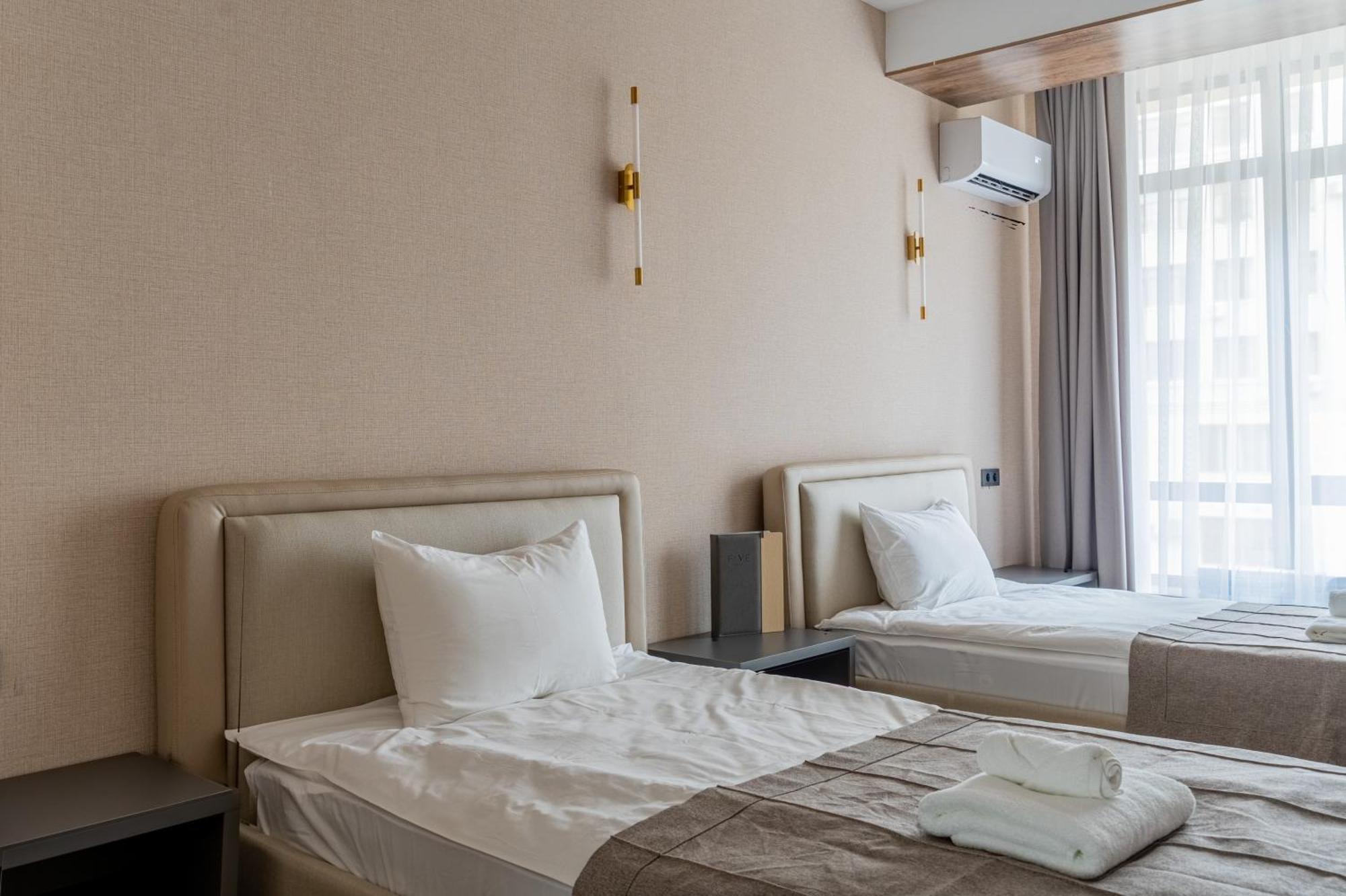 Five Hotel 비슈케크 외부 사진
