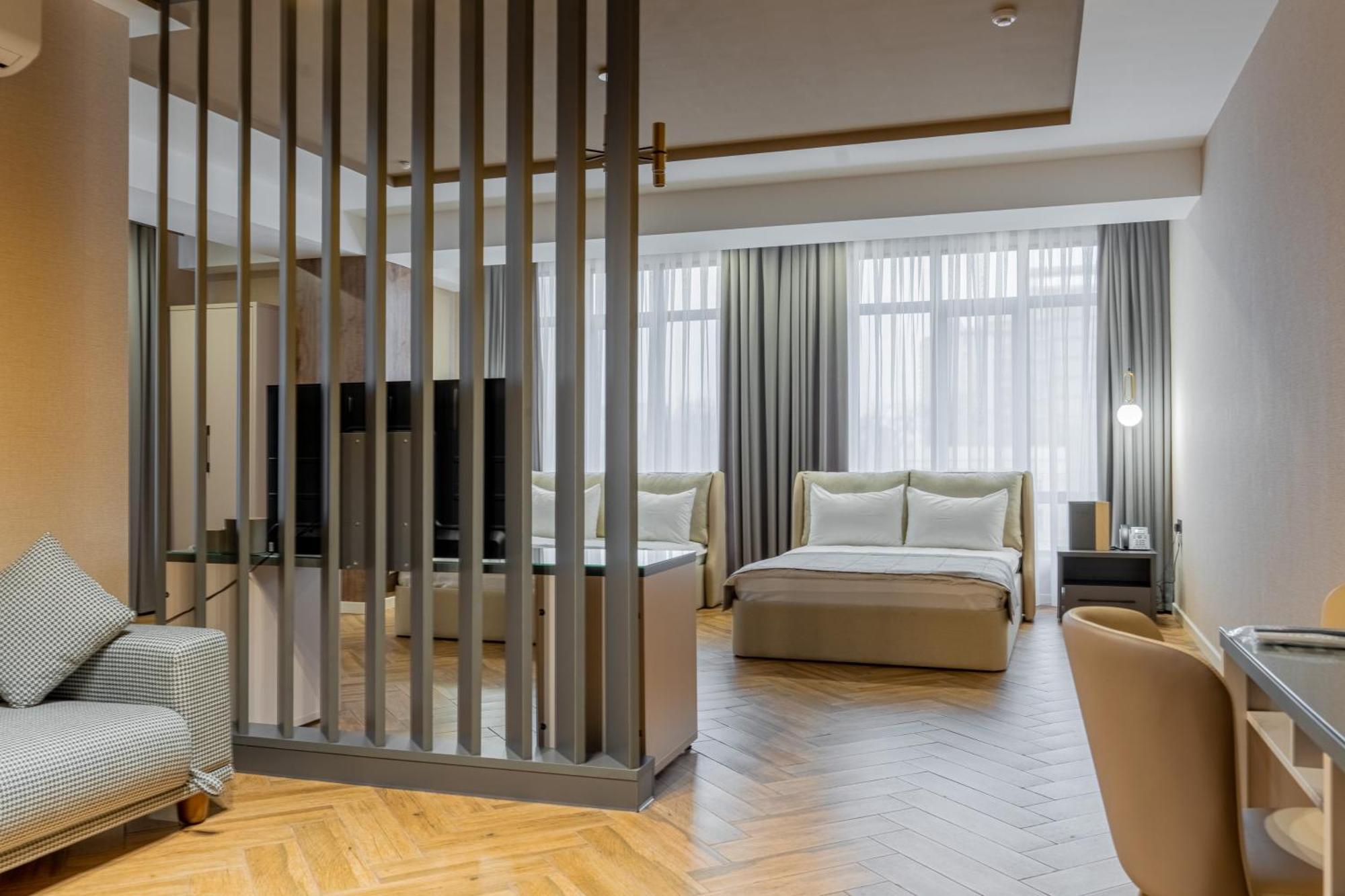 Five Hotel 비슈케크 외부 사진